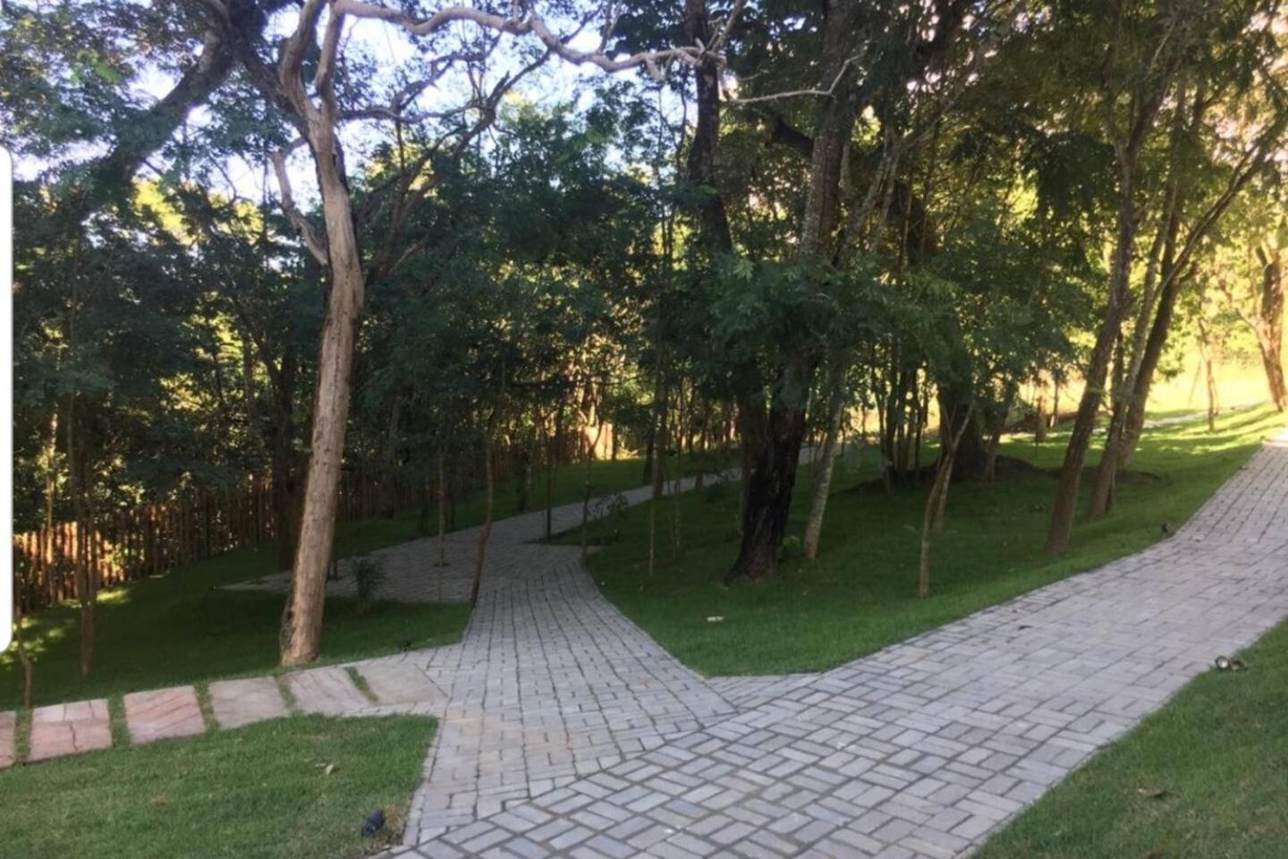Park Veredas Flat Ao Lado Hot Park Acesso Ao Rio A5a3a1 *