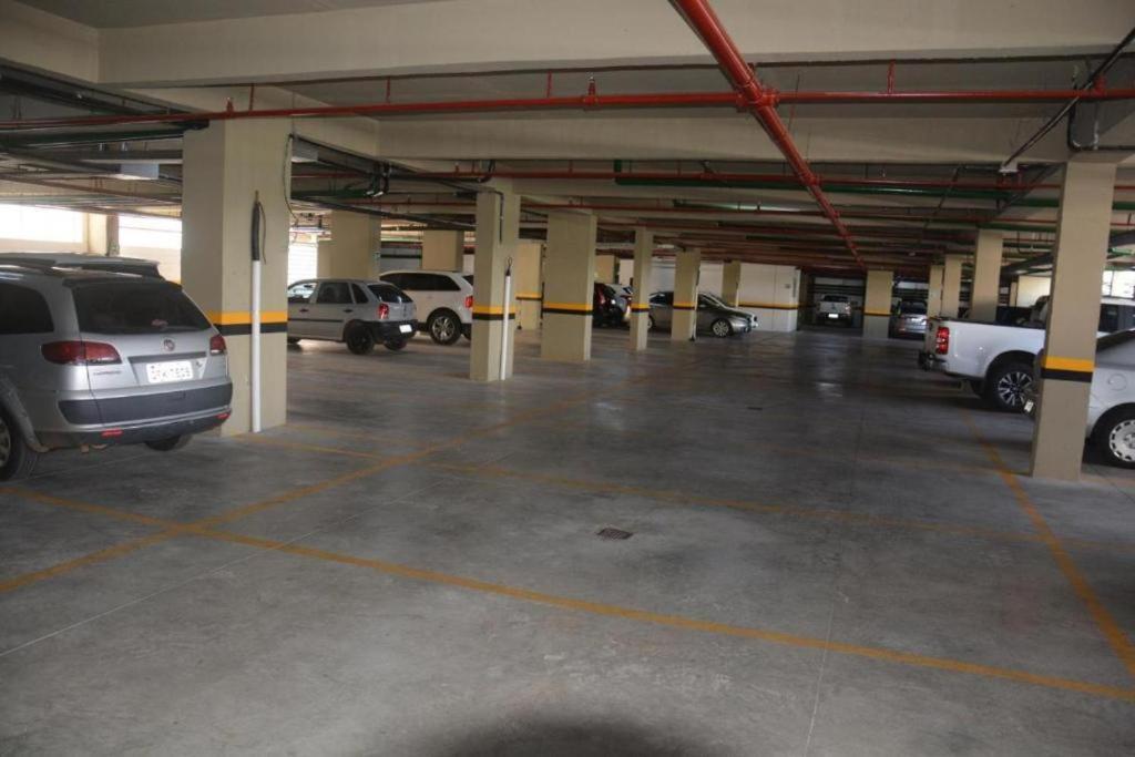Park Veredas Flat Ao Lado Hot Park Acesso Ao Rio A5a3a1 *