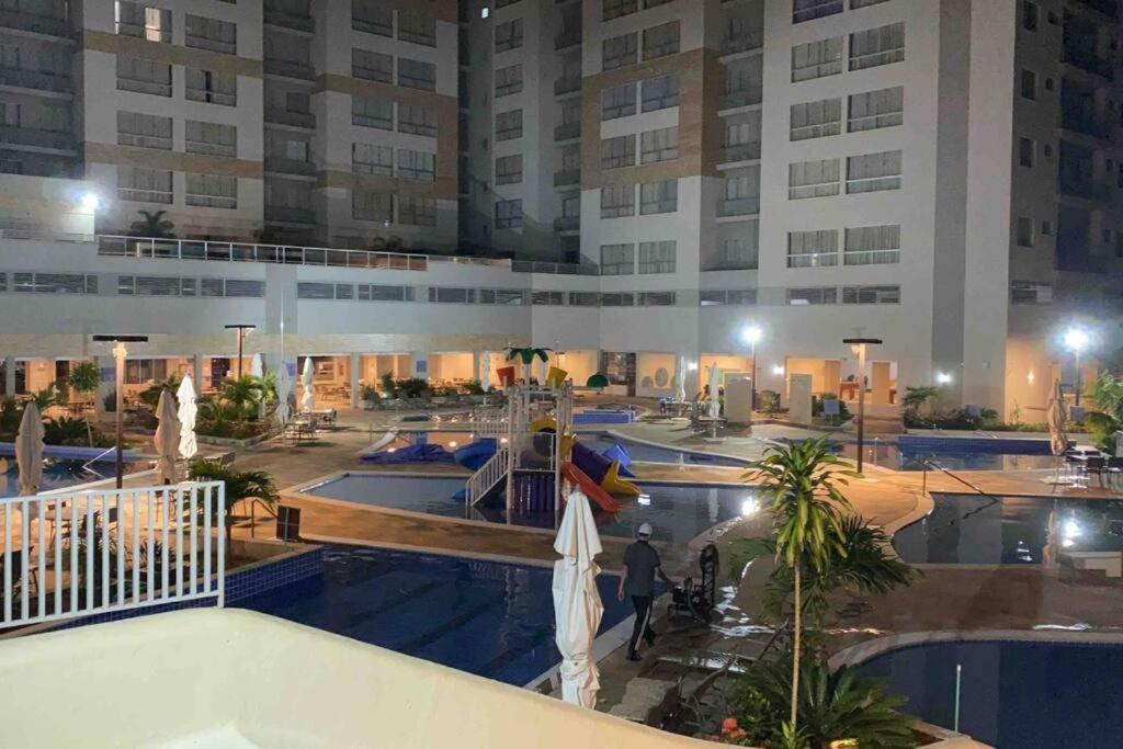 Apartamento Park Veredas Flat Ao Lado Hot Park Acesso Ao Rio A5a3a1 *